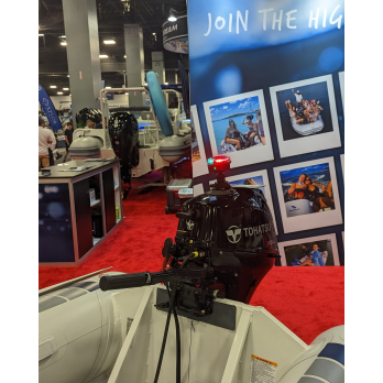 Feu de navigation blanc Mantus NLBECSSW360 avec base à ventouse